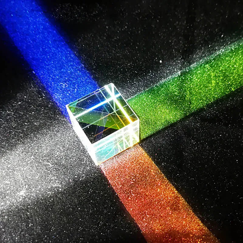 Light Dispersion - Prisma Light Dispersion Cube | STEM Optics physics Toy | GadWitch Toys