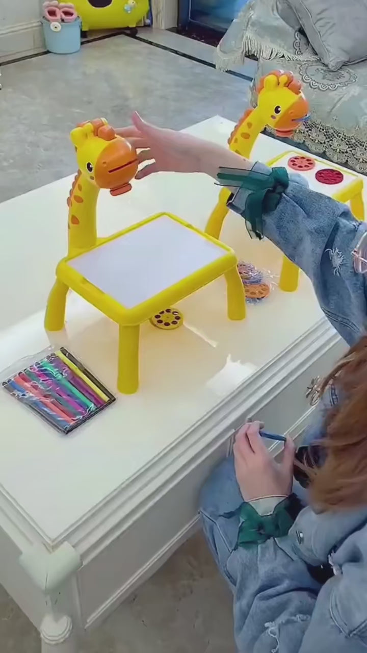 Video How to use Easy Drawings Projector | art classes with Light & Music | GadWitch Toys